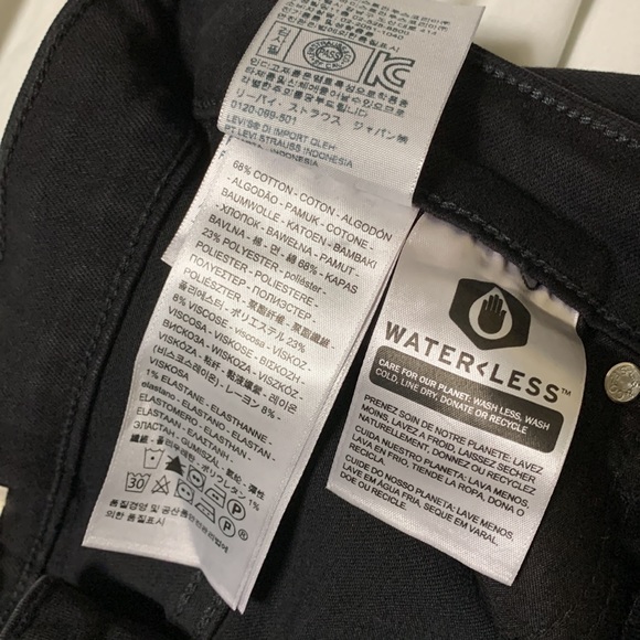 BNWT women’s black 721 Levi’s high-rise skinny jeans. Size 30/10 - Picture 4 of 7